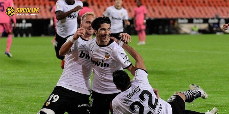 Valencia sẵn sàng cho cuộc chạm trán đầy kịch tính với Levante trên sân Mestalla